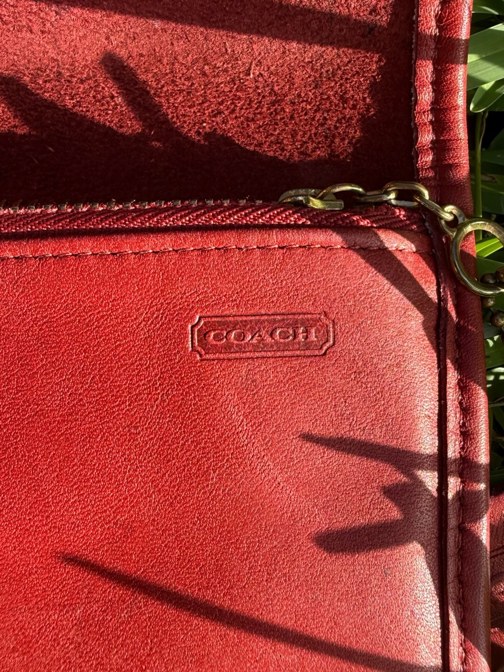 90s Vintage Coach Red Leather Cosmetic Clutch SLG Turnlock Pouch 7171 - Picture 5 of 14